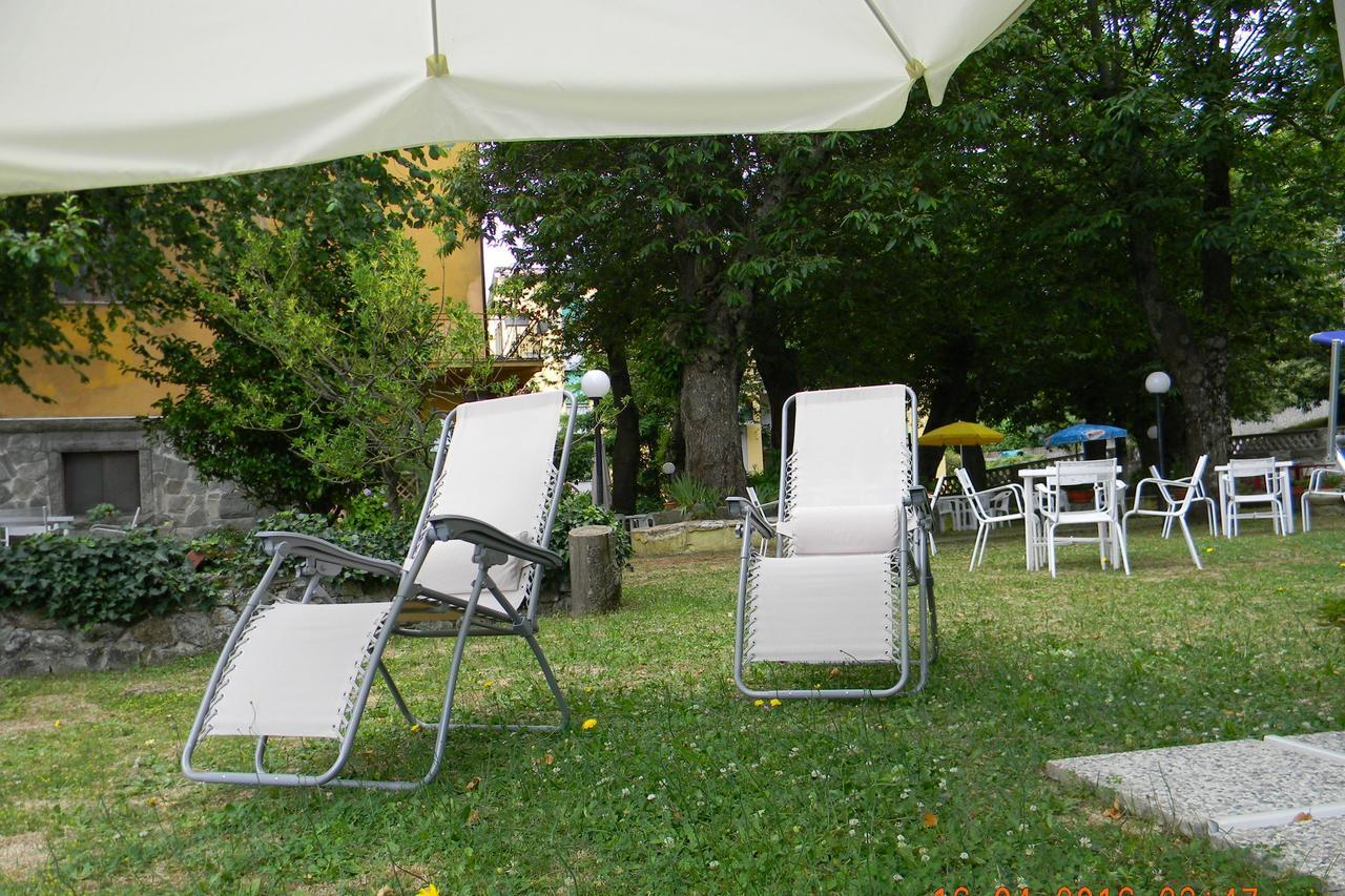 Albergo Ristorante Ragno D'Oro Piancastagnaio Bagian luar foto